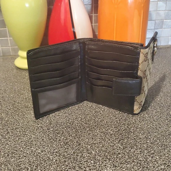 Gucci Monogram Wallet - Picture 13 of 15